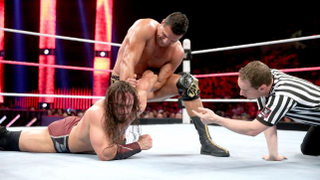 Illustration for article titled A series of no. 1 contender matches give Raw a sense of purpose
